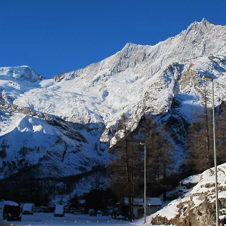 Appartementhaus Venetz Saas104 *
