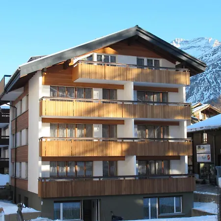 Appartementhaus Venetz Saas104 Апартаменты Зас-Фе